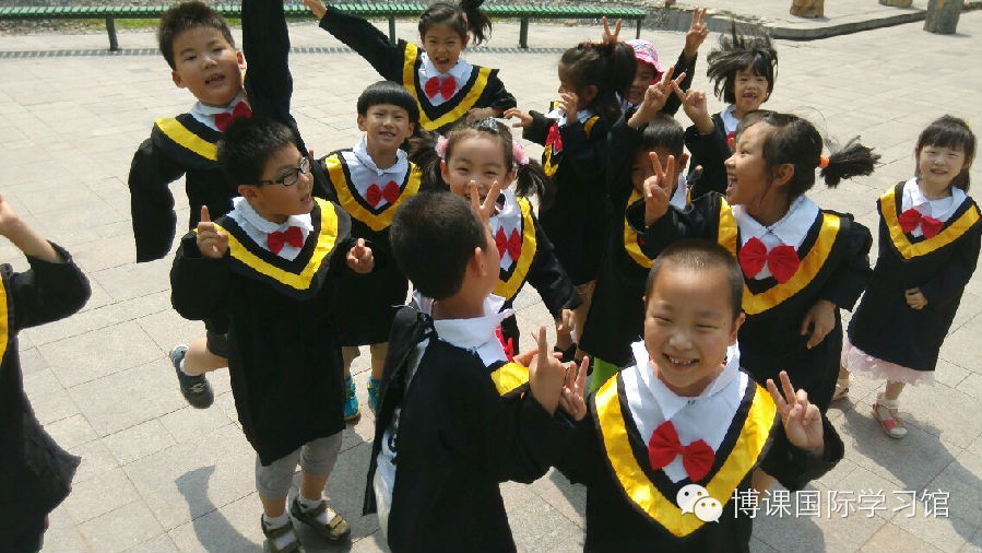 托马斯学习馆-毕业拍照